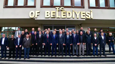 Trabzon Valisi Tahir Şahin Of’ta Muhtarlarla Buluştu: Birlik İçinde Çözülemeyecek Mesele Yok