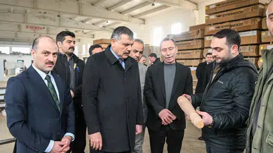 Vali Çiftçi Oltu Organize Sanayi'de Alkan Mobilya'yı ziyaret etti, çevre dostu üretim süreçlerini inceledi