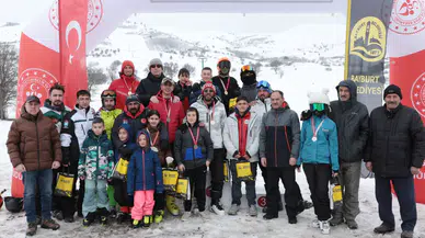 Bayburt’ta 108. Yıl Etkinlikleri Kurtuluş Kayak Kupası ile Sona Erdi