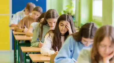 Adıyaman ve Gaziantep'te Depremin Üçüncü Yılında Okullara Bir Günlük Ara!