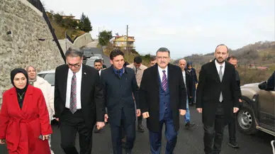 Başkan Genç Sürmene’de Sel Bölgesini İnceledi: 7 Bin 500 Metreküp İstinat Duvarı Yaptık