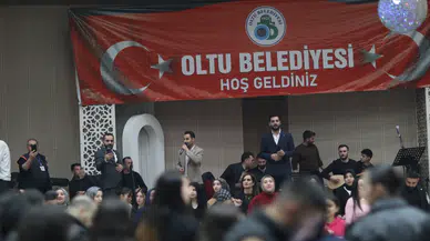 Oltu’da 108. Kurtuluş Yıl Dönümü Coşkusu: 25 Mart Kurtuluş Konseri Yoğun İlgi Gördü