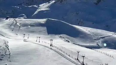 Davraz Kayak Merkezi'nin sezonu 13 Nisan'a kadar uzatıldı, 210 bin ziyaretçi ağırlandı