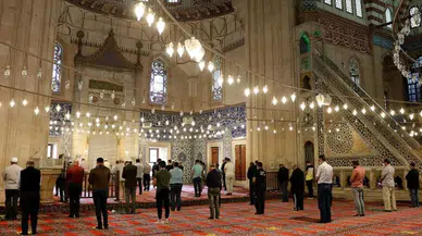 Hakkari ve İlçelerinde 2026 Ramazan Bayramı Namazı Saati