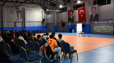 Erzurum Olur’da Türkiye–Romanya Maçı Coşkusu: Milli Heyecan Kapalı Spor Salonu’nda Yaşandı