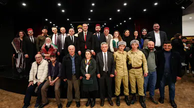 Akçaabat’ta Trabzon’un Kayıp Yılları Oyunu Yoğun İlgi Gördü