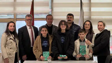 Pazar Belediye Başkanı Neşet Çakır’a Anlamlı Ziyaret: Öğrencilere Kitap Hediyesi