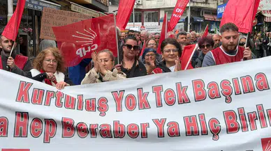 Pazar’da 1 Mayıs kutlamalarında emekliler isyan etti “Artık Yeter geçinemiyoruz”