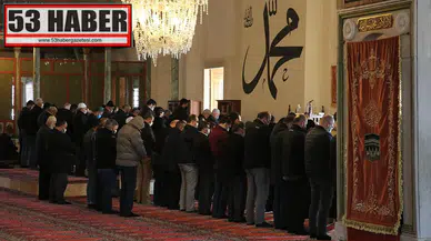 2026 Kurban Bayramı Namaz Saatleri İlçelere Göre Belirlendi: Ankara'da Bayram Namazı Ne Zaman Kılınacak?
