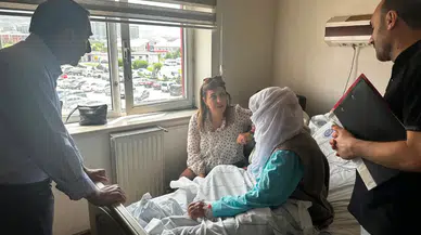 Meral Danış Beştaş Erzurum'da hastaları ve esnafı ziyaret etti
