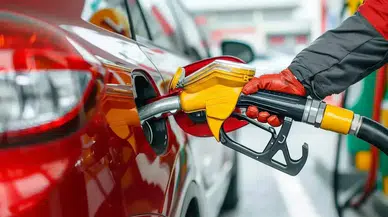 Motorin Fiyatları 70 Lirayı Aştı: Benzin Zamları Hakkında Son Gelişmeler Neler?