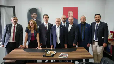 Ümit Özdağ’ dan Zafer Partisi Rize İl Başkanlığı’na Ziyaret