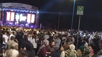 Of’ta 9’inci Festival Tarihe Geçti: 10 Binlerce Kişi Festivalde Buluştu 12 Dilde Türküler Söylendi Horon Oynandı