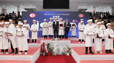Bayburt’ta 246 Hafız İçin İcazet Merasimi Düzenlendi
