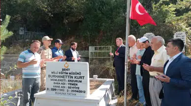 Pazaryolu’nda 30 Ağustos’ta Anlamlı Ziyaret: Şehit Aileleri ve Kabirleri Unutulmadı