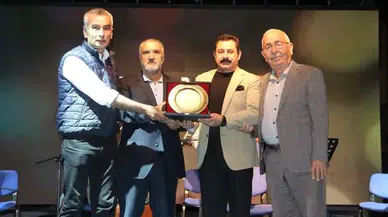 Pazaryolu İlçe Şenliği ve Aşıklar Şöleni Coşkuyla Tamamlandı