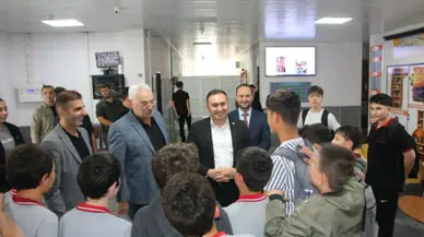 Ardeşen Kaymakamı Ahmet Korkmaz, Anadolu İmam Hatip Lisesi'ni Ziyaret Etti