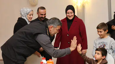 Erzurum Emniyet Müdürü, Engelliler Günü'nde özel bireyler ve aileleriyle bir araya geldi