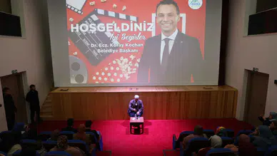 Maçka’da 1500. Yıl Anısına Hz. Muhammed Allah’ın Elçisi Filmi Gösterildi