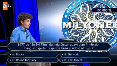 1977'de Oscar Ödülleri'nde "En İyi Film" ödülünü kazanan yapım, "Rocky" olmuştur.