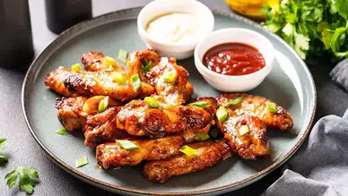 Çıtır Tavuk Kanatları için Pratik Tarif: 3 Saatte Hazır Fritözde Pişirme!