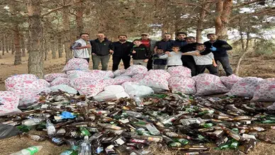 Erzurum'da 13 gönüllü çevre timi, 8 yıldır doğayı temizlemek için mücadele ediyor