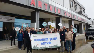 Artvin’de Dünya Yürüyüş Günü İçin Sağlıklı Yaşam Yürüyüşü Düzenlendi