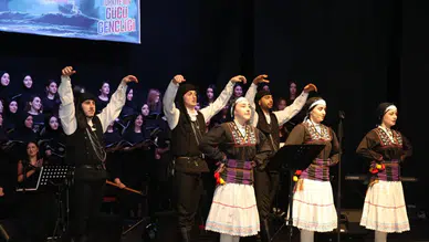 Trabzon'da Gençlik Korosu’ndan Coşkulu Karadeniz’ce Konseri Büyük İlgi Gördü