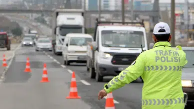 APP Plaka Cezası 280 Bin TL’ye Kadar Çıkıyor! APP Plaka Nasıl Değiştirilir, 2026 Plaka Yenileme Ücreti Ne Kadar?