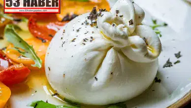 Burrata Peyniri: İtalya'dan Gelen Lezzetli Sır ve Yapım Aşaması!