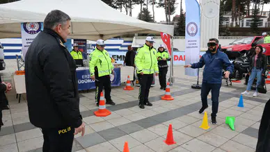 Trafikte Bir Kural, Bir Ömür: Erzurum’da Farkındalık Etkinliği Düzenlendi