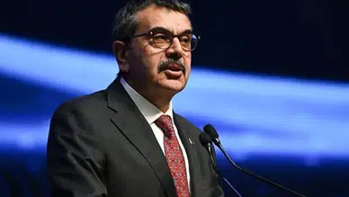 Yaz Tatili Süresinin Uzaması ve Ara Tatilin Kaldırılması Hakkında Bakan Tekin'den Açıklama!