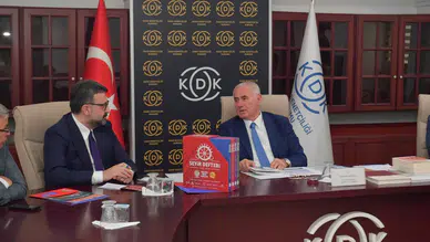 AKK Lideri Yılmaz'dan Kamu Denetçiliği Kurumu Başdenetçisi Akarca'ya Ziyaret!