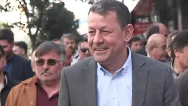 CHP'de Sıcak Gelişme: Espiye Belediye Başkanı Erol Karadere Görevinden Ayrıldı!