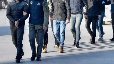 İstanbul’da İki Suç Çetesi Çökertildi: 5 Şüpheli Gözaltına Alındı