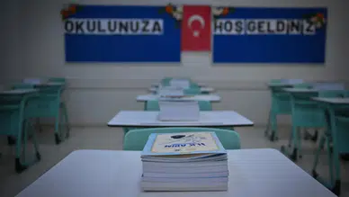 MEB'in Ücretsiz Ders Kitapları Okullarda Dağıtımına Başladı!