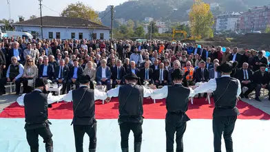 Yomra’da Kent Meydanı İçin Temel Atıldı