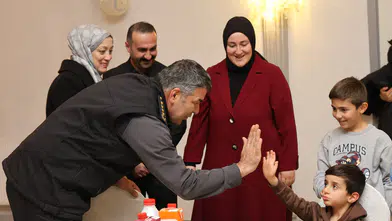 Erzurum Emniyet Müdürü, Engelliler Günü'nde özel bireyler ve aileleriyle bir araya geldi