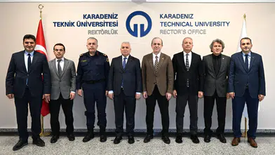 Vali Aziz Yıldırım’dan KTÜ’ye Veda Ziyareti