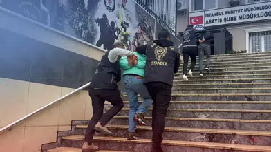 İstanbul’da suç örgütlerine büyük darbe: 128 tutuklama