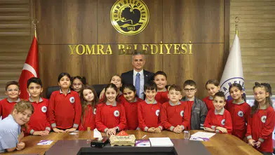 Yomra’da Öğrencilerden Başkan Mustafa Bıyık’a Anlamlı Ziyaret