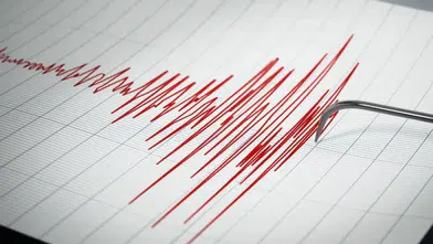 Sivrice'de 4,3 büyüklüğünde deprem: Can ve mal kaybı yok!