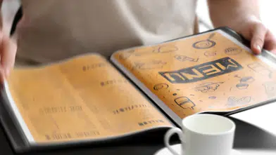 Menülerde yemek içerikleri ve kalori bilgisi zorunlu hale geliyor