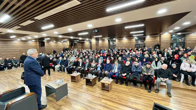150. Yıl Buluşmaları’nda Prof. Dr. Mehmet Okuyan Sürmene’de Hemşehrilerle Buluştu