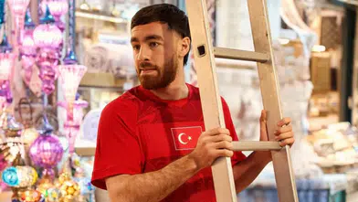 A Milli Takım Yeni Formasını Tanıttı: Ay-Yıldızlılar Sahaya Yeni Yüzüyle Çıkıyor