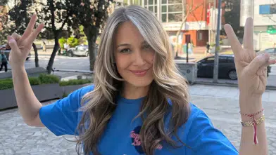 Gupse Özay’ın Yeni Görünümü Şaşkınlık Yaratıyor: Platin Sarısı Saçlarıyla Tanınmaz Hale Geldi!