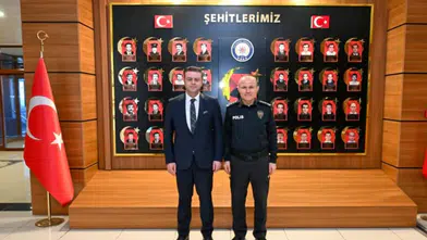 Rize’de Polis Haftası Ziyareti: İl Millî Eğitim Müdürü Akmeşe’den Emniyet Müdürlüğü’ne Anlamlı Buluşma