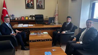 Güneysu’da Kültür ve Turizm İş Birliği Görüşmesi: İl Müdürü Alper Avluk Ziyaret Edildi