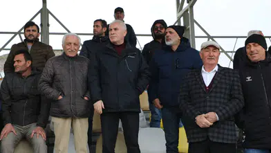 Bayburt Belediye Başkanı Mete Memiş, Bayburtspor’un Galibiyetini Tribünden Takip Etti