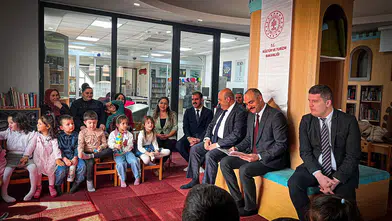 Kaymakam Sözen, Minik Öğrencilerle Kütüphane Haftası Etkinliğinde Buluştu
